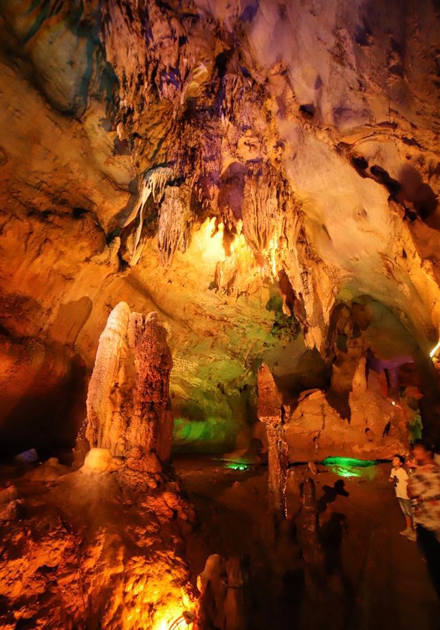 婺源大鄣山灵岩洞,溶洞群里的"隧道时光"|大鄣山|灵