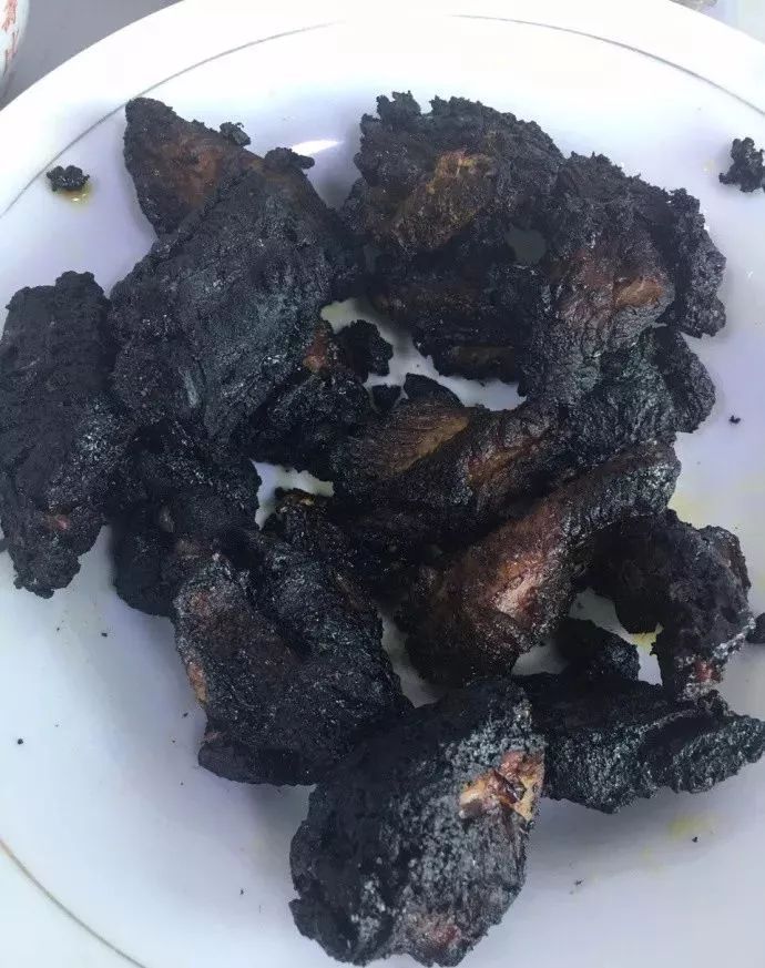 让老婆炒菜,你永远不知道下一秒会发生什么.