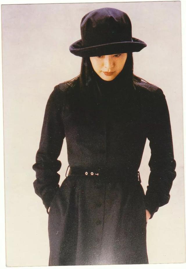 王祖贤的穿衣法则,穿越二十年仍流行的时尚穿搭不了解一下吗