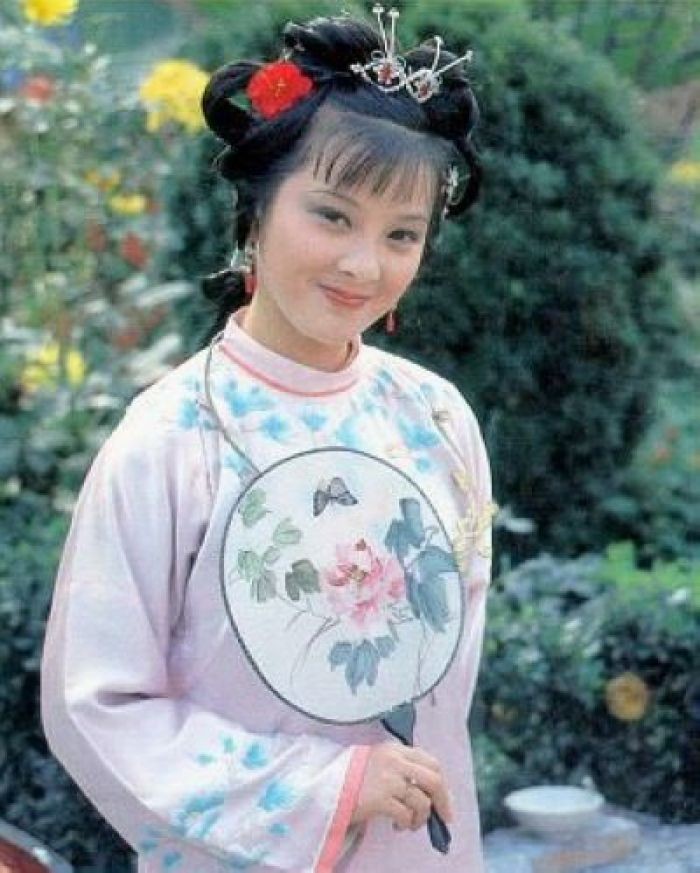 1987年版电视剧《红楼梦》贾惜春扮演者,学艺时师从王文娟.