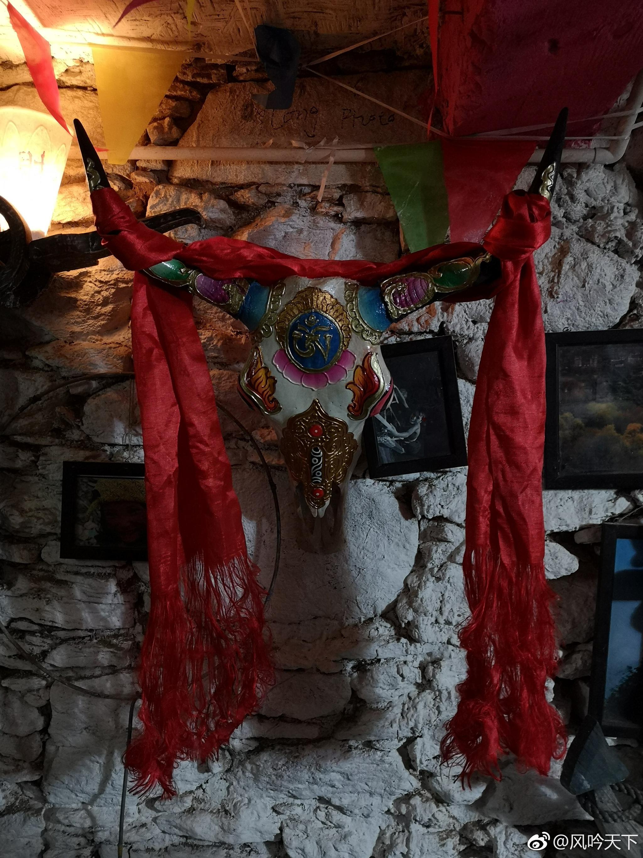 甘孜丹巴甲居藏寨,是独特的藏式楼房建筑,一般寨楼坐北朝南|甲居藏寨|丹巴|寨楼|甘孜|楼房_新浪新闻