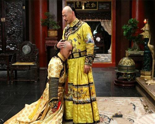 霸道公主生气,丈夫给她下跪,皇帝:你要是男孩,就让你当太子!