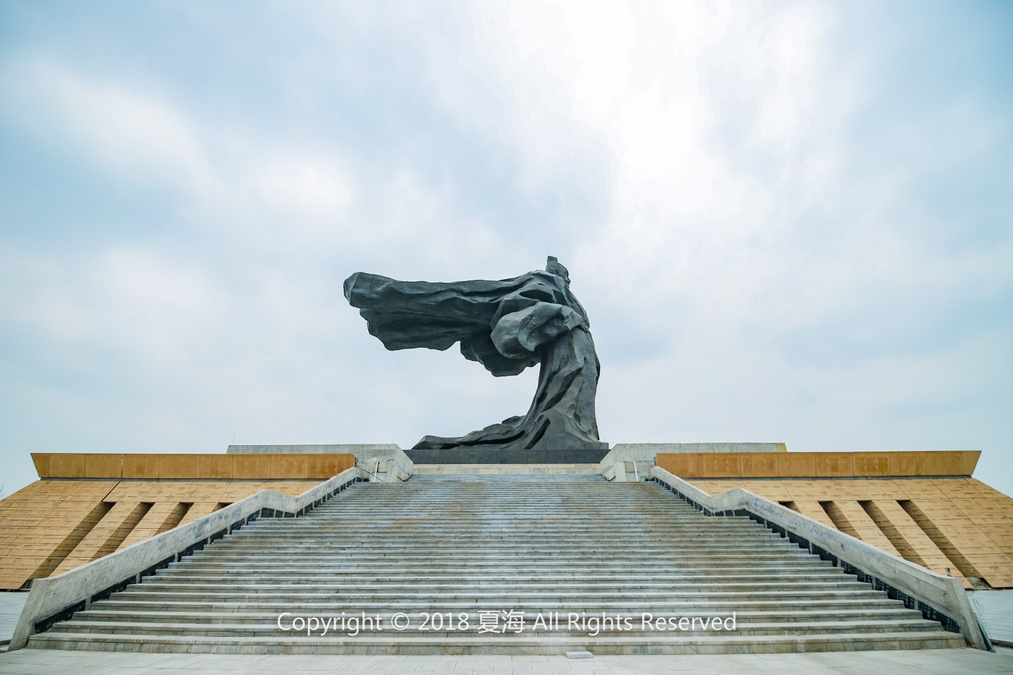 汉皇故里|刘邦|汉皇|汉高祖|披风|雕像_新浪新闻