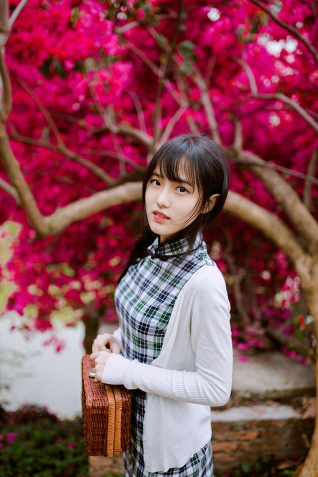 花一样的女子最美花树下清纯文艺复古少女温婉柔美清新甜美写真集