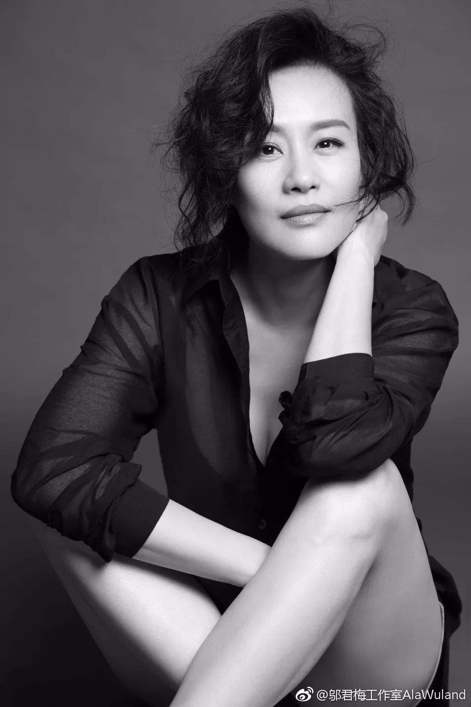 出道就封神,曾被誉为"全球最美50人"的她,是真正的女王大人