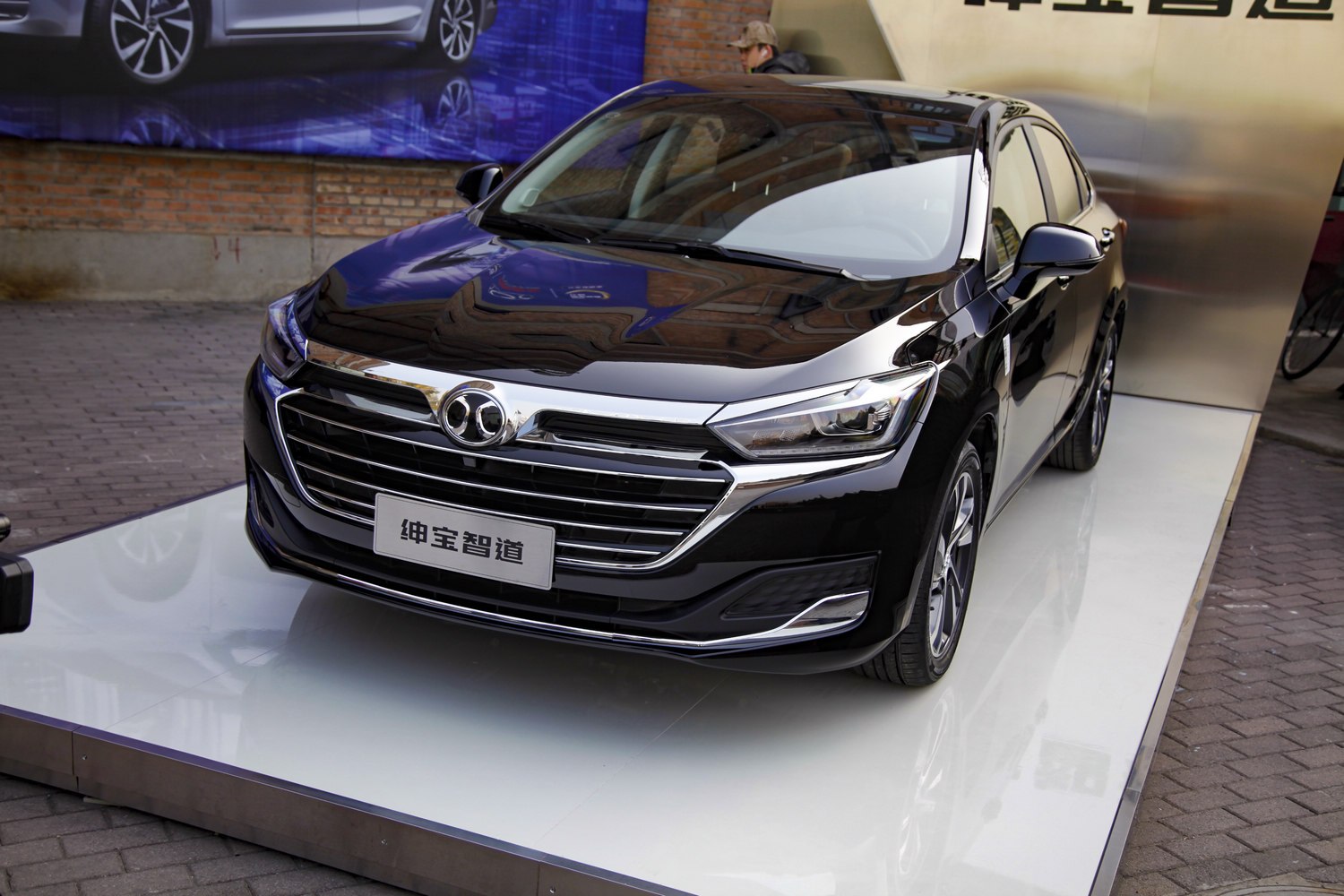 2018广州车展:北汽绅宝智道预售 12月正式上市 售8.99-12.99万