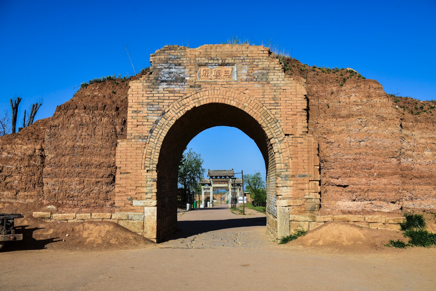 没有游客的西安蓝田白鹿原影视城什么样儿