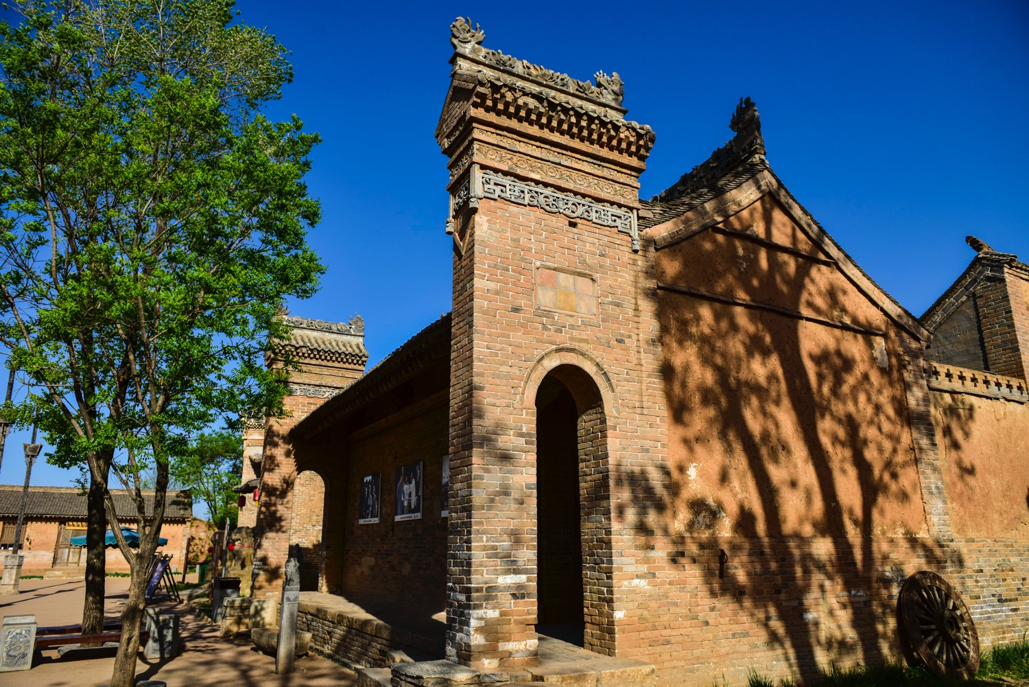 没有游客的西安蓝田白鹿原影视城什么样儿