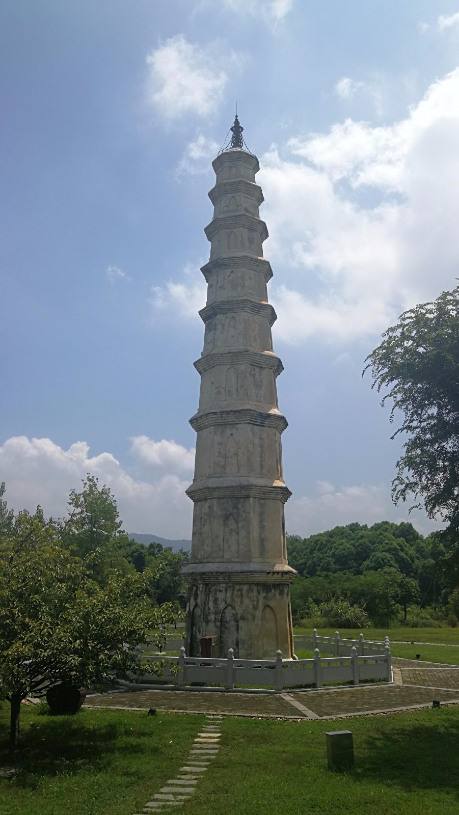吉安旅游吉州窑本觉寺塔