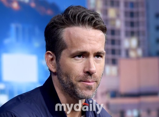 瑞安·雷诺兹首尔出席《死侍2》韩国发布会