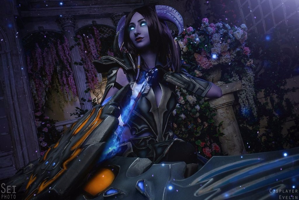 世界德莱尼猎人cosplay小蹄子太赞了