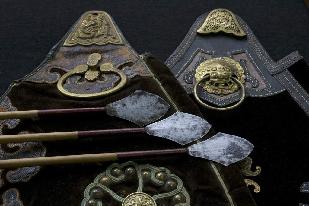 清代挤压式箭囊便于快速取箭