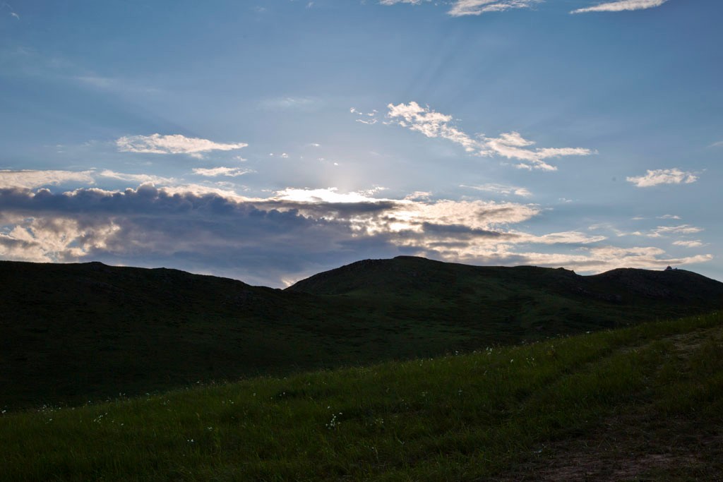 失而复得,一座富有传奇色彩的圣山——了望山