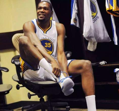 杜兰特的天赋真的可以复制吗?除了手长腿长,这一点也难以再现!