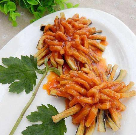 菊花茄子看起来精美无比学会了自己也能做出来给家人露一手