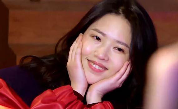 吐槽大会美女总导演亮相清纯神似刘诗诗网友可以出道了