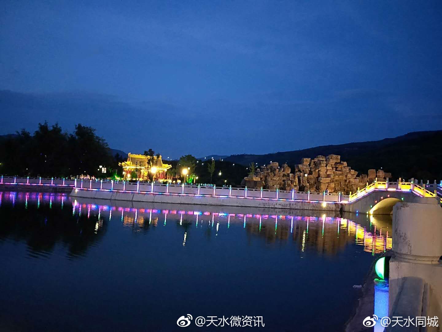 天水市清水轩辕广场夜景,美翻了