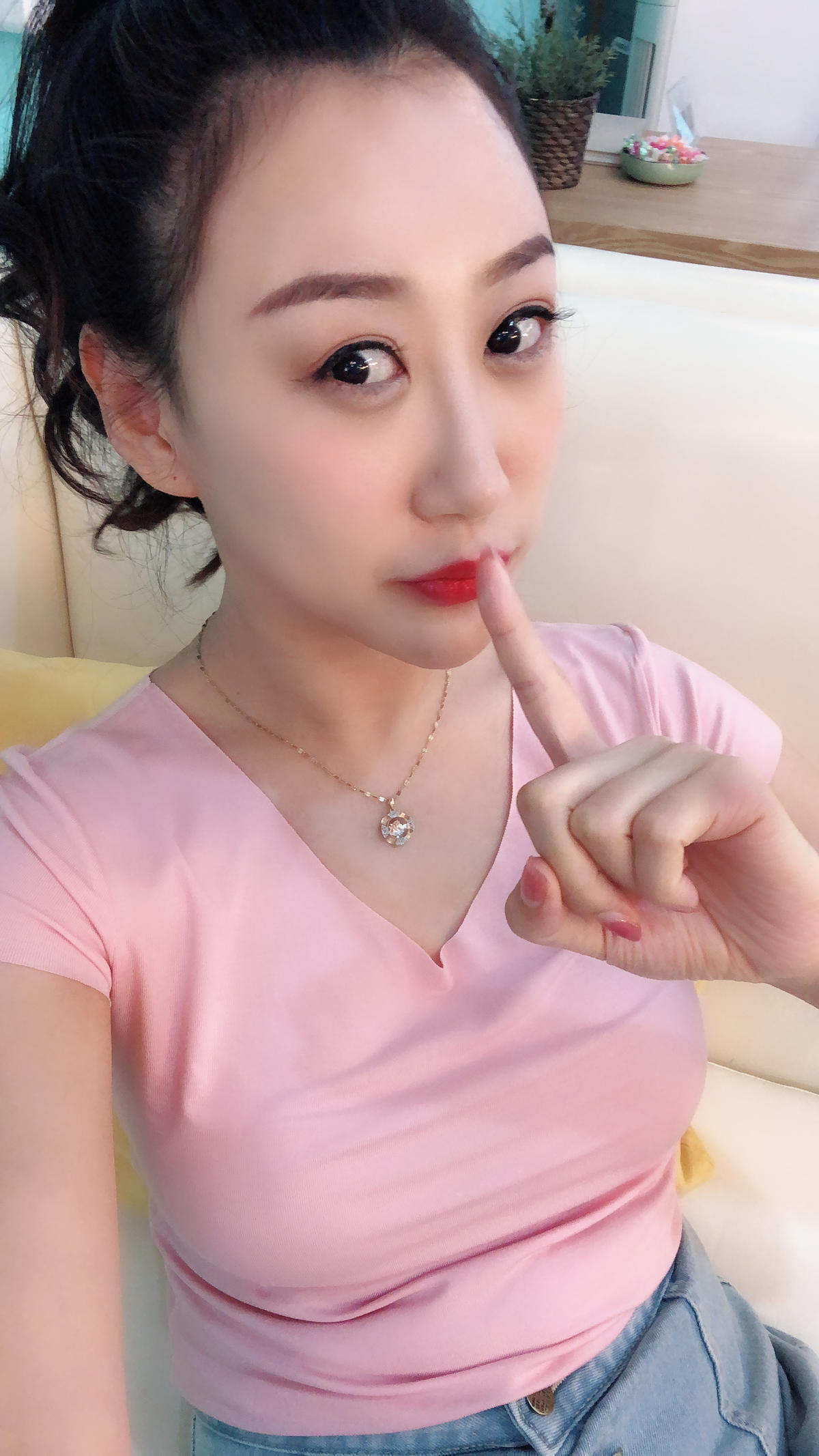 主角就是你,寻找最美丽学妹:牛晓迪