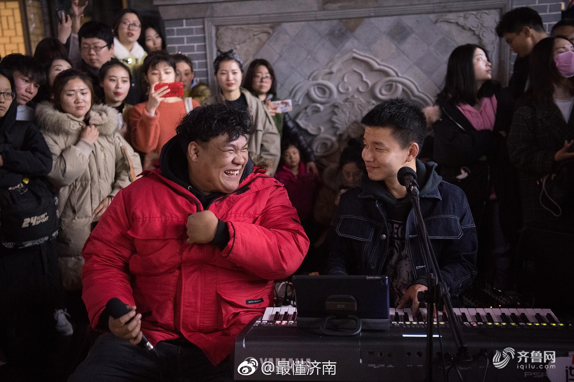 济南网红连音社受网友热捧演出地点成旅游景点