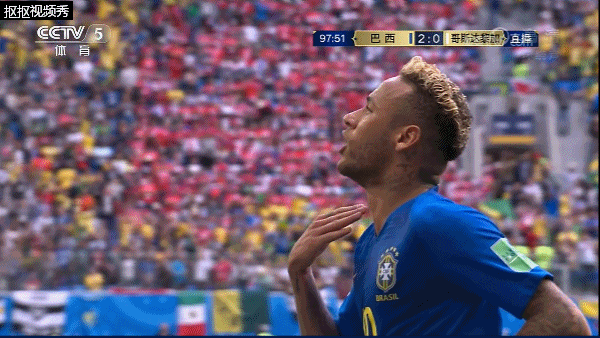 内马尔戏真多,彩虹过人 抹脖庆祝