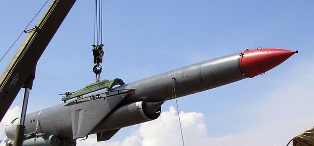 为基洛夫级巡洋舰和949级核潜艇研发了p700花岗岩式超音速反舰导弹后