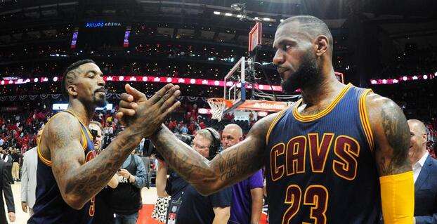 JR致命失误詹姆斯不离不弃 G2骑士三喜临门有