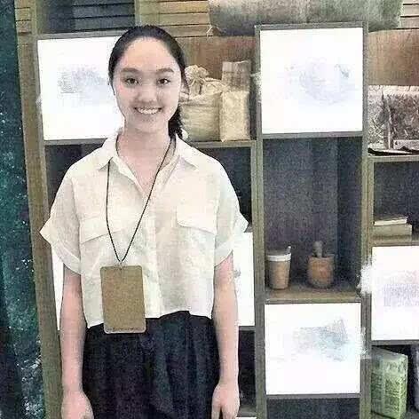 李连杰的4个女儿三个女儿都很漂亮只有老三让刘德华很尴尬