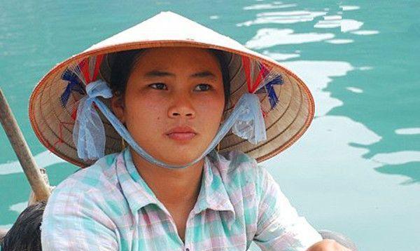 越南女孩很渴望自己长得好看 这样才能成为中国男人的媳妇