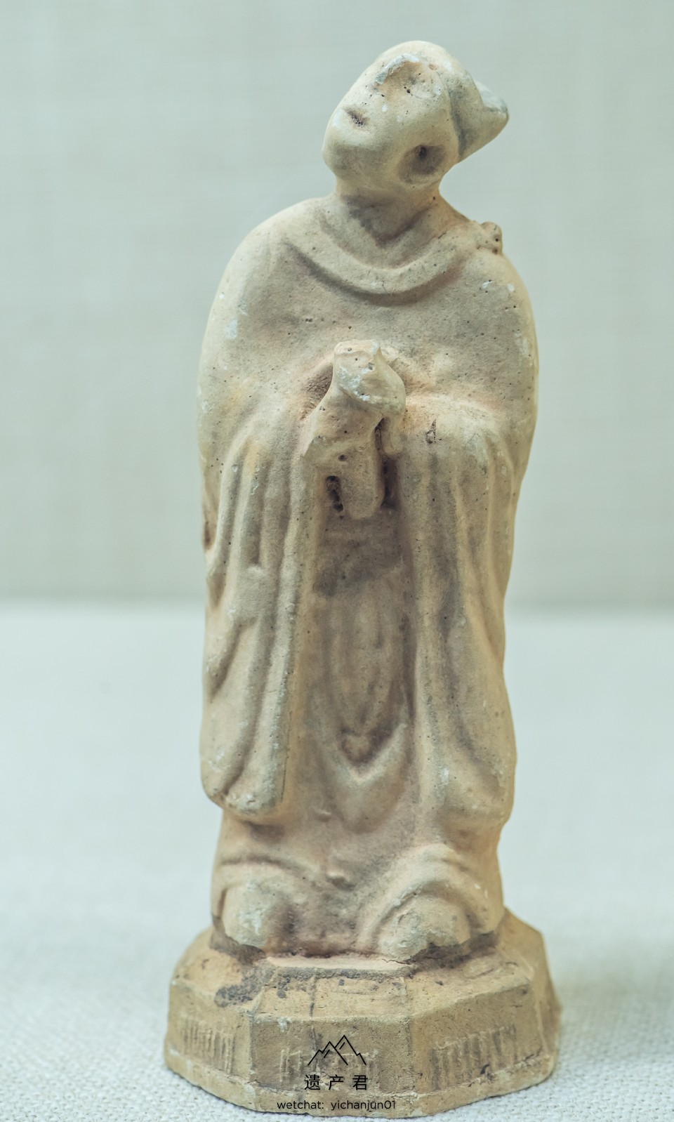 开封博物馆藏· 宋代"徐简甫造"陶俑