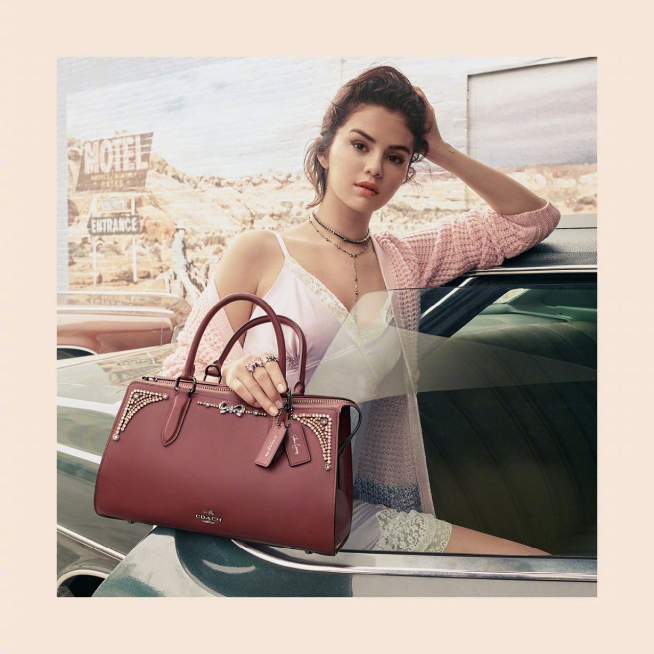 selena gomez x coach 合作系列 2018秋冬广告大片