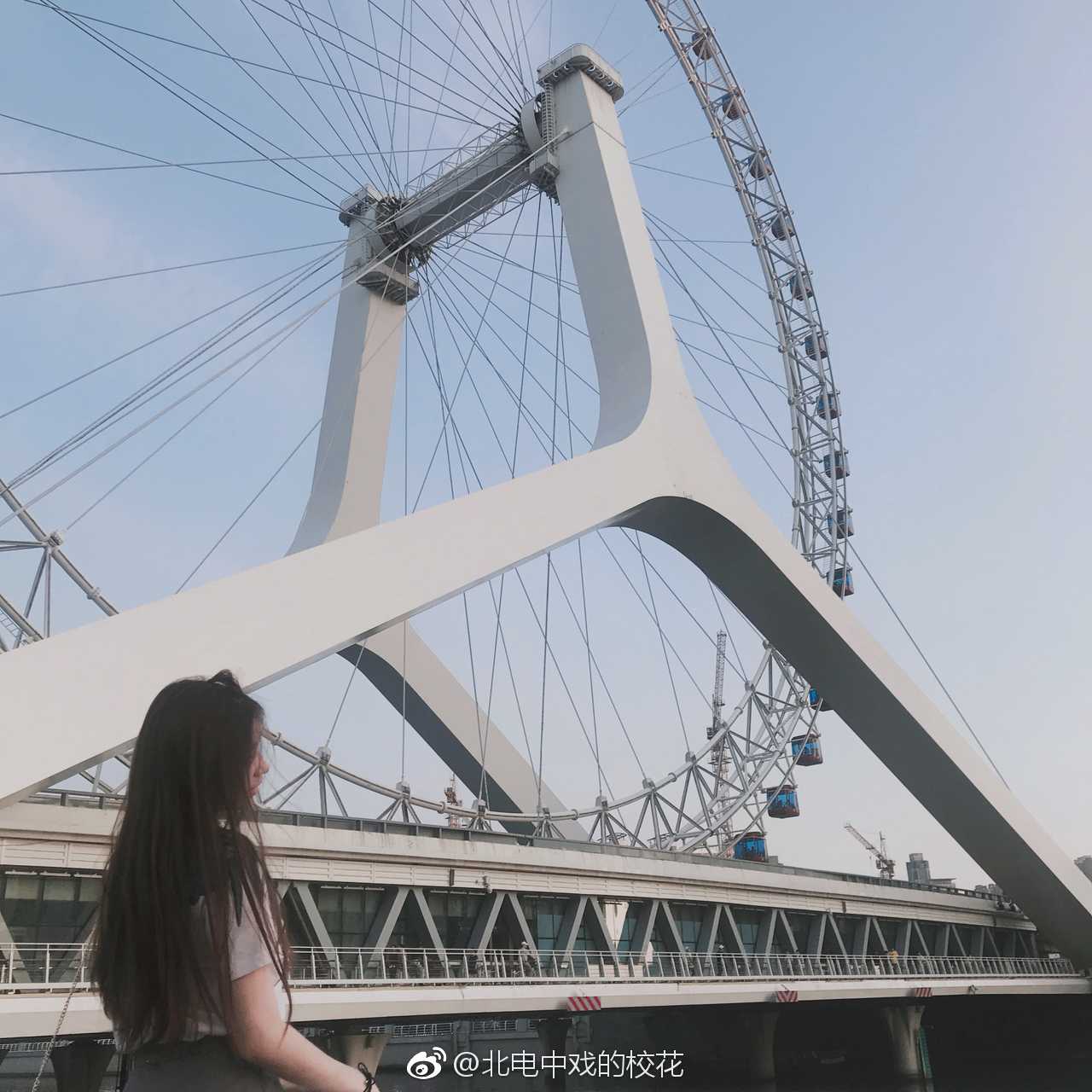 blenche_k  杨羽瑄 18级艺考生  四川传媒学院表演系 身高173 52kg