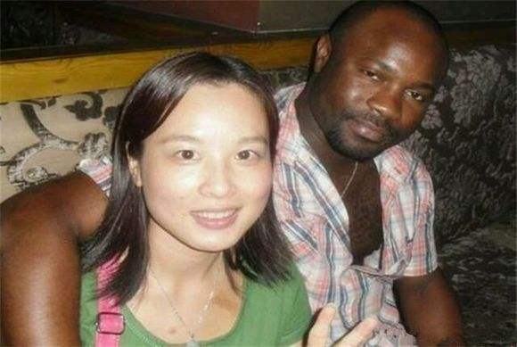 "僧多粥少"这就亟需外援来补充,而现在的中国男人哪个不把女人当个宝