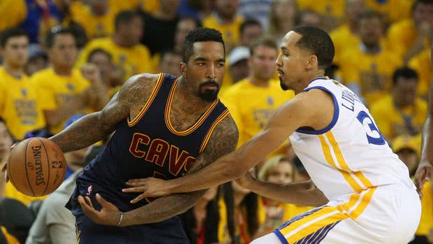 JR致命失误詹姆斯不离不弃 G2骑士三喜临门有