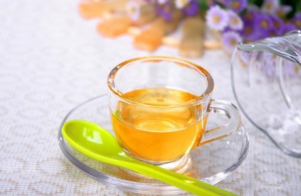 胃有"3怕",最好一个别占,记住3个字,常喝三种水,胃越来越好