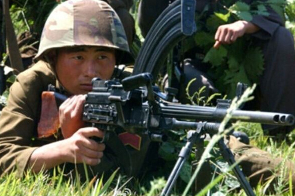 轻机枪为何不安装防护盾