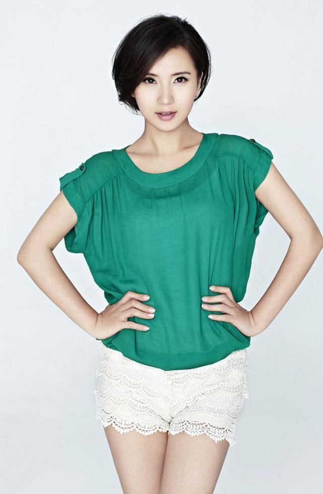 陈好时尚搭配睿智优雅清新脱俗高贵典雅美极了