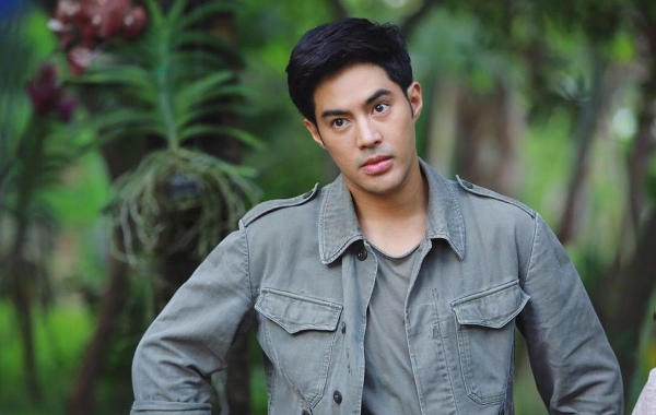 泰星小水与男友top分手mike为母庆生送700万豪车