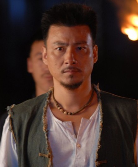 西游记当中饰演金翅大鹏雕:郭军