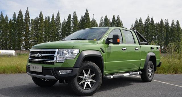 这辆10万的最新国产皮卡外观看上去直逼50万的福特猛禽