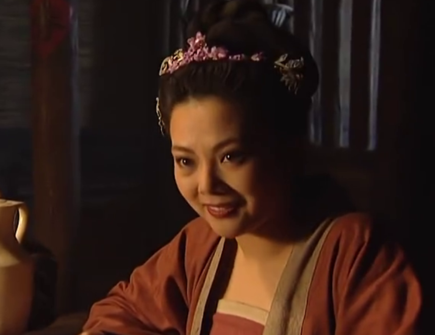 梁丽在老版《水浒传》中饰演孙二娘,她的美泼辣大气|梁丽|水浒传|孙二娘_新浪新闻