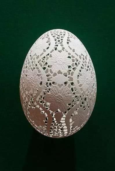 想不到一碰就碎的鸡蛋壳,在艺术家的手中变成了绝美艺术品