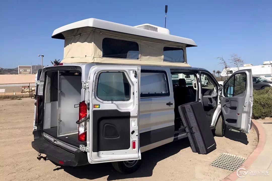同样是升降顶房车 这款美国车的设计既简单又实用新车情报局