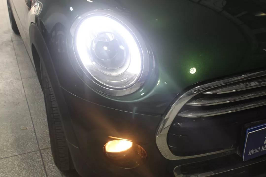 南京改灯 宝马mini升级全led大灯总成,瞬间启动,清晰明亮