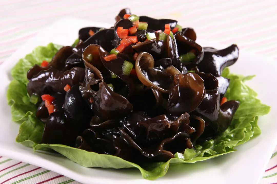 女人子宫好不好,看月经,6种食物每天吃一点,子宫更健康