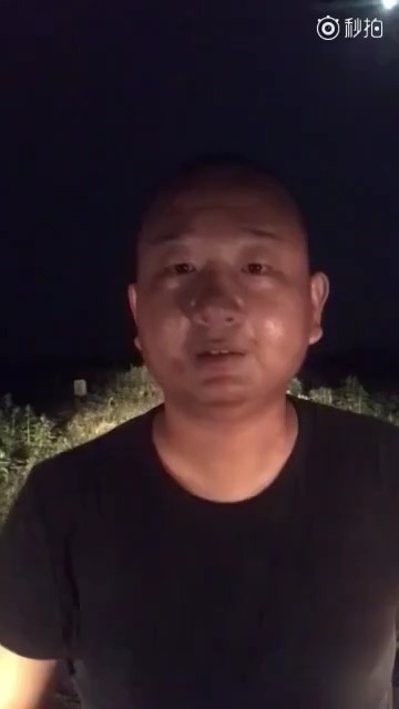 阿giao哥给吴亦凡鞠躬道歉 ,阿giao的眼神里透露了恐慌!心疼你.