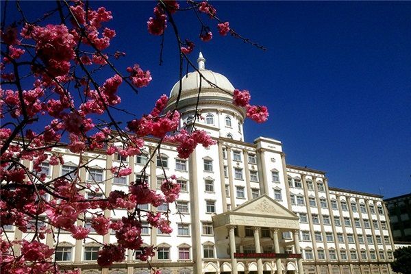 云师大商学院举办证券投资理财讲座 践行应用型人才培养