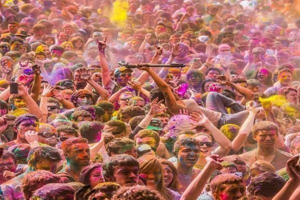 印度"有味道"的节日,是泼水节的升级版!