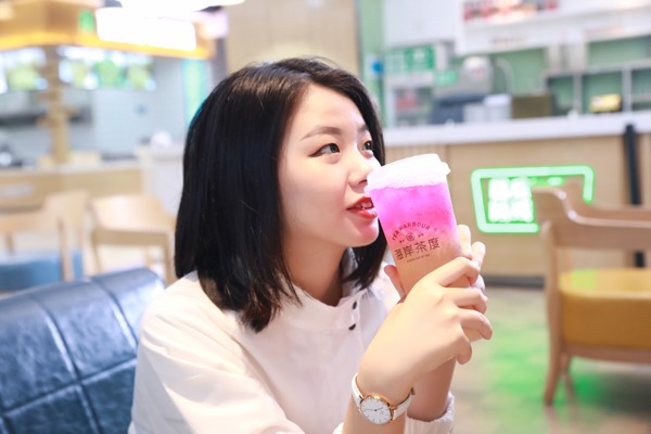 这家网红ins风奶茶店 ,简直是拍照约会圣地