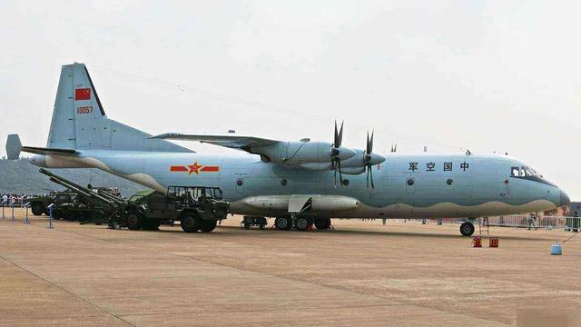 尚属首次 空军出动一架专机只为运一个人,为啥解放军会这么拼?