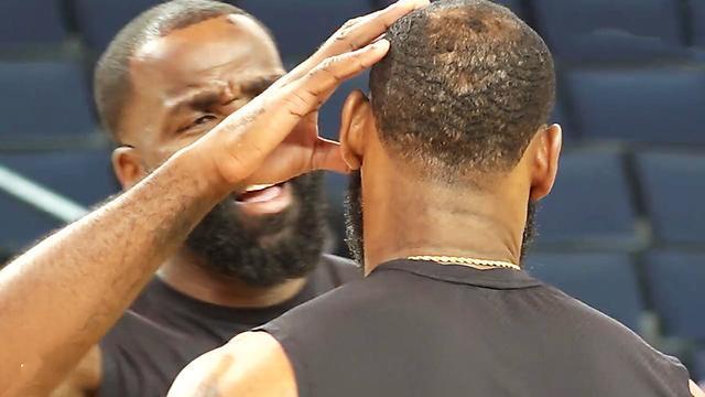 詹姆斯被格林戳中的眼睛充血严重, 帕金斯看了怒飙脏话